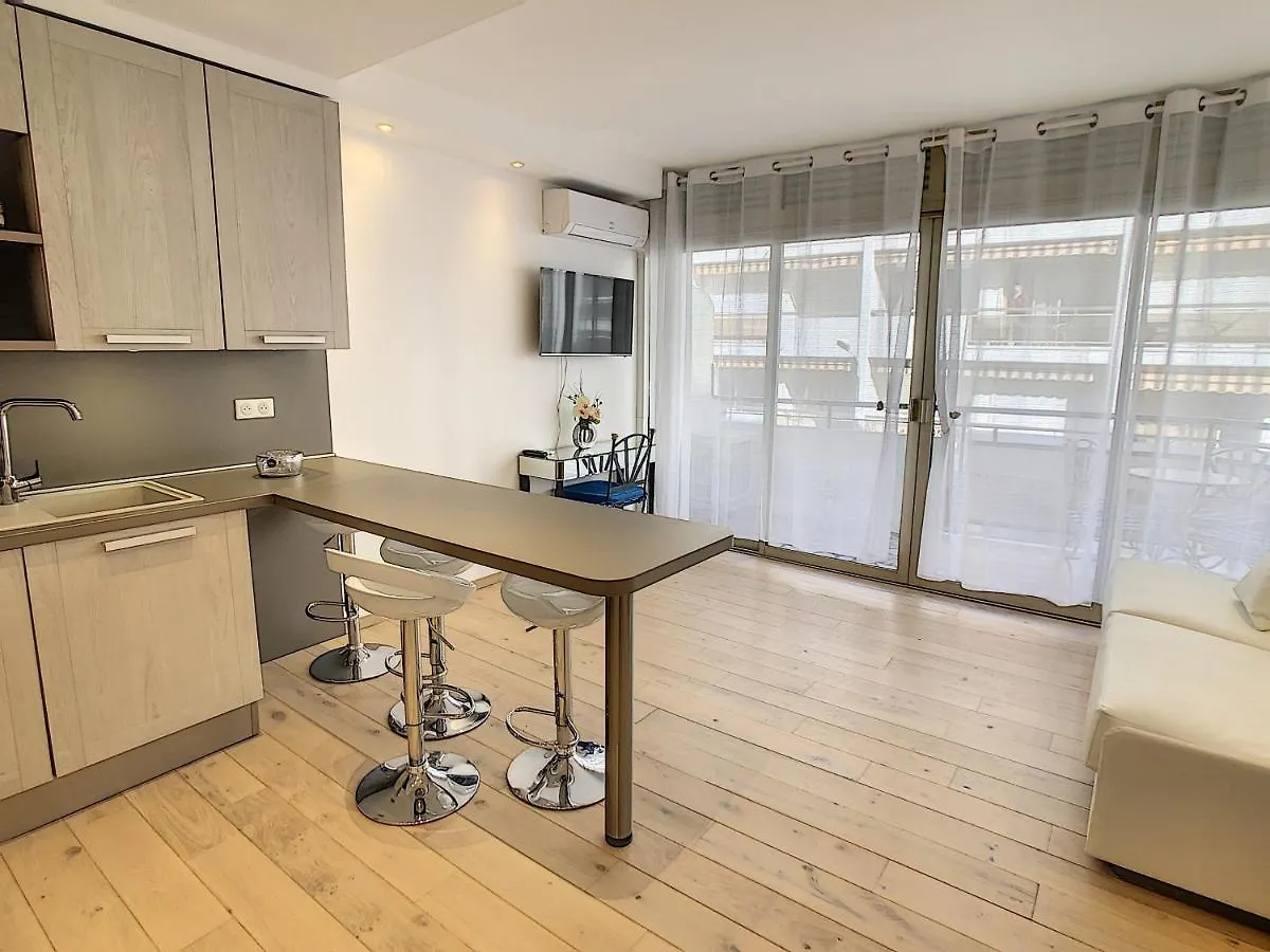 Grand Studio Cabine A Cote Des Plages Ner634 Κάννες